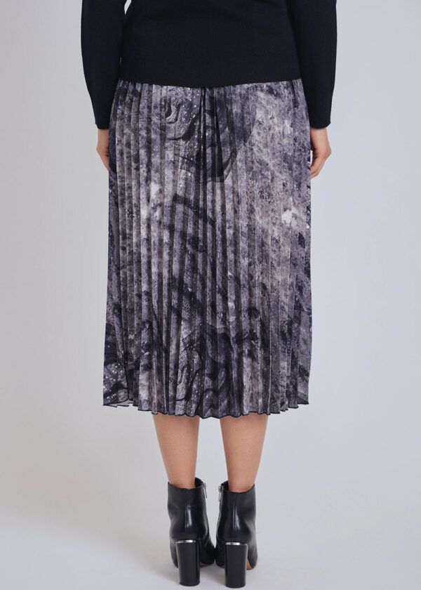 luxandivy Grey Abstract Pleated Midi Skirt for Women – Flowy Artistic Print A-Line Skirt - Image 2