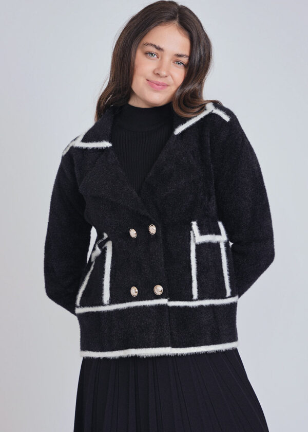 Warm Knit Cardigan with Formal Lapel - Image 3