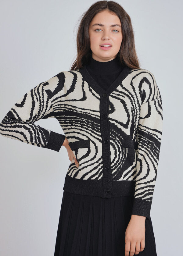 White Cardigan with Pockets - Image 3